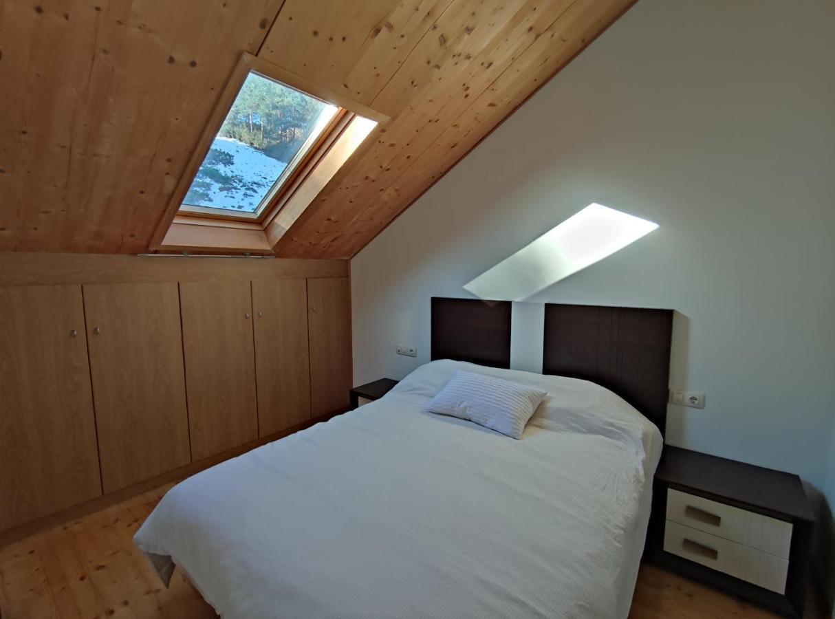 Apartamento Luga Castiello de Jaca Esterno foto