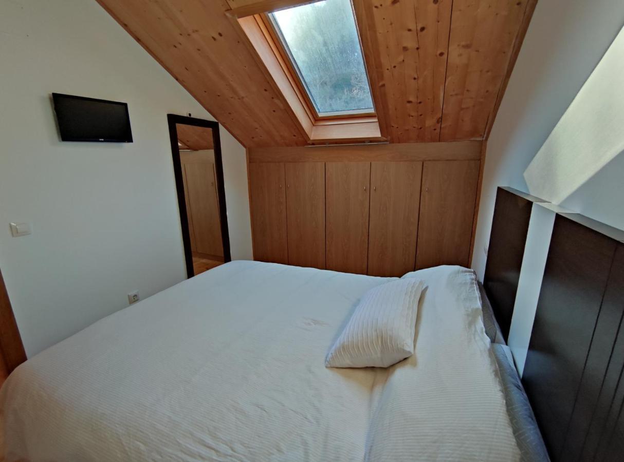 Apartamento Luga Castiello de Jaca Esterno foto