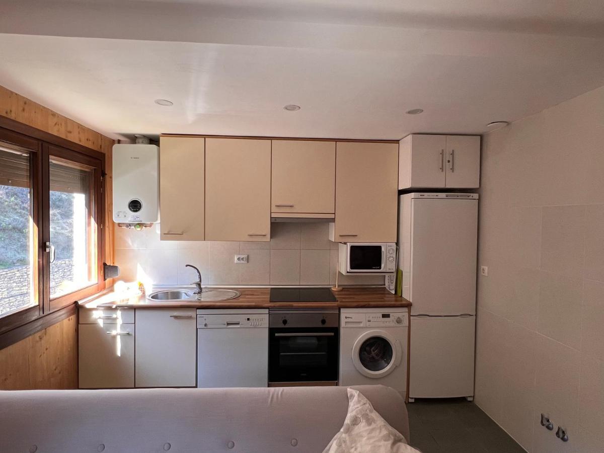 Apartamento Luga Castiello de Jaca Esterno foto